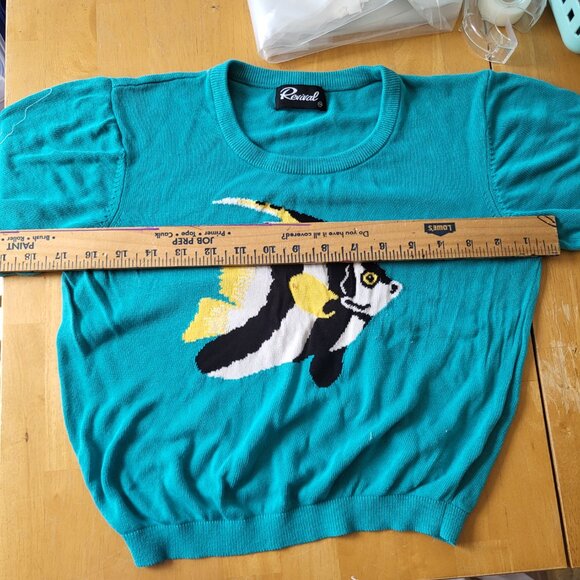 Soft Bright Blue / Teal Intarsia Knit Fish Lightweight Knit Sweater - Picture 5 of 5